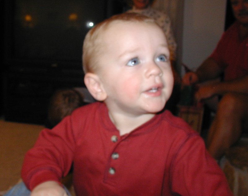 2001/12(December)/Xmas/800x600_2001-12-24-Xmas-eve-21-Vale.JPG