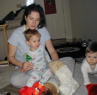 2001-12-25-Xmas-03-Chance-Suzi-Dax.JPG