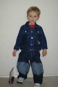 2001-12-25-Xmas-13-Chance-in-denim.JPG