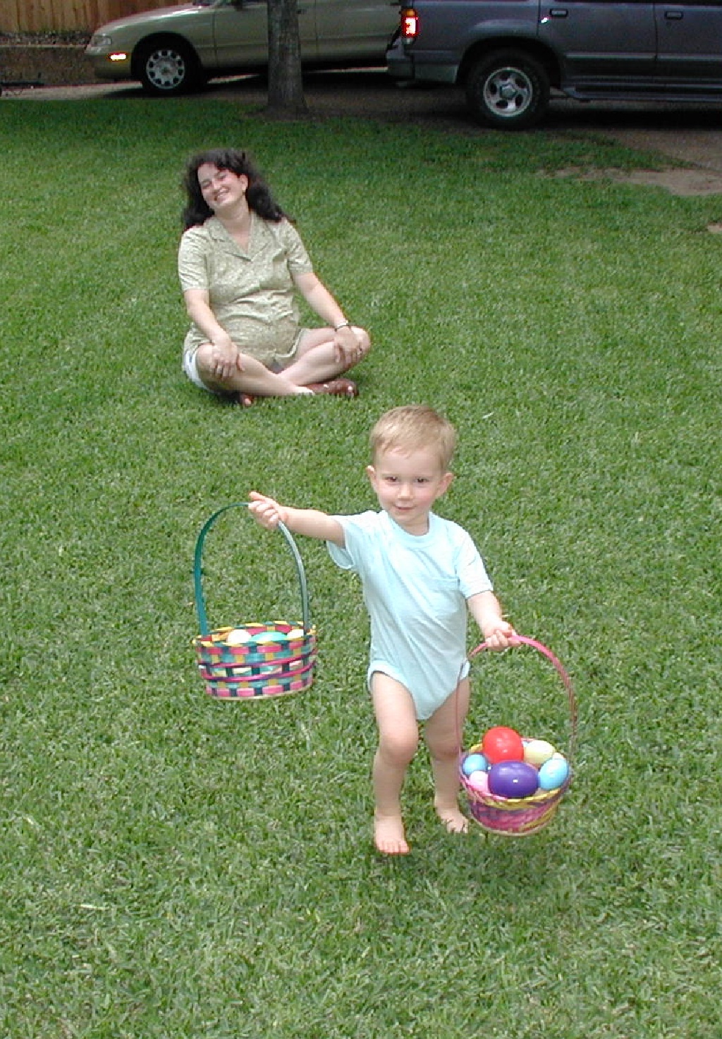 2001/Best/1024x768_2001-04-15-Easter-11-Chance-Suzi.jpg