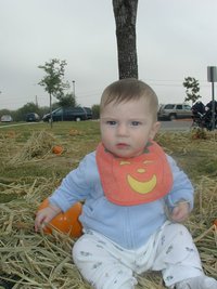 2001-10-30-Halloween-school-party-01-Dax.JPG