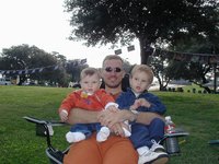 2001-11-10-TexasTailgaters-02-Travis-Chance-Dax.JPG