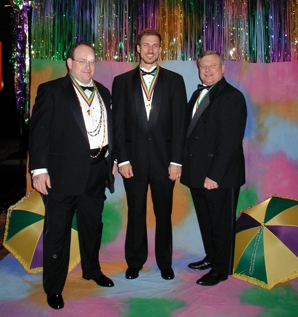 2002/01(January)/CoronationBall/1024x768_2002-01-12-MG-Coronation-09-John-Travis-Jim.JPG