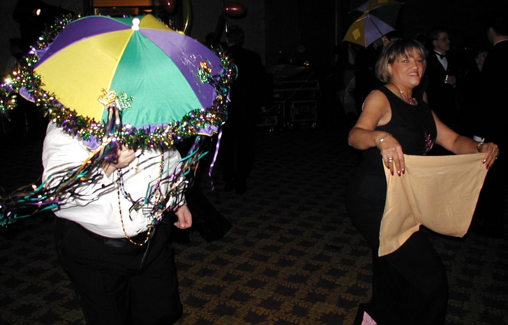 2002/01(January)/CoronationBall/1024x768_2002-01-12-MG-Coronation-10-Sybil.JPG