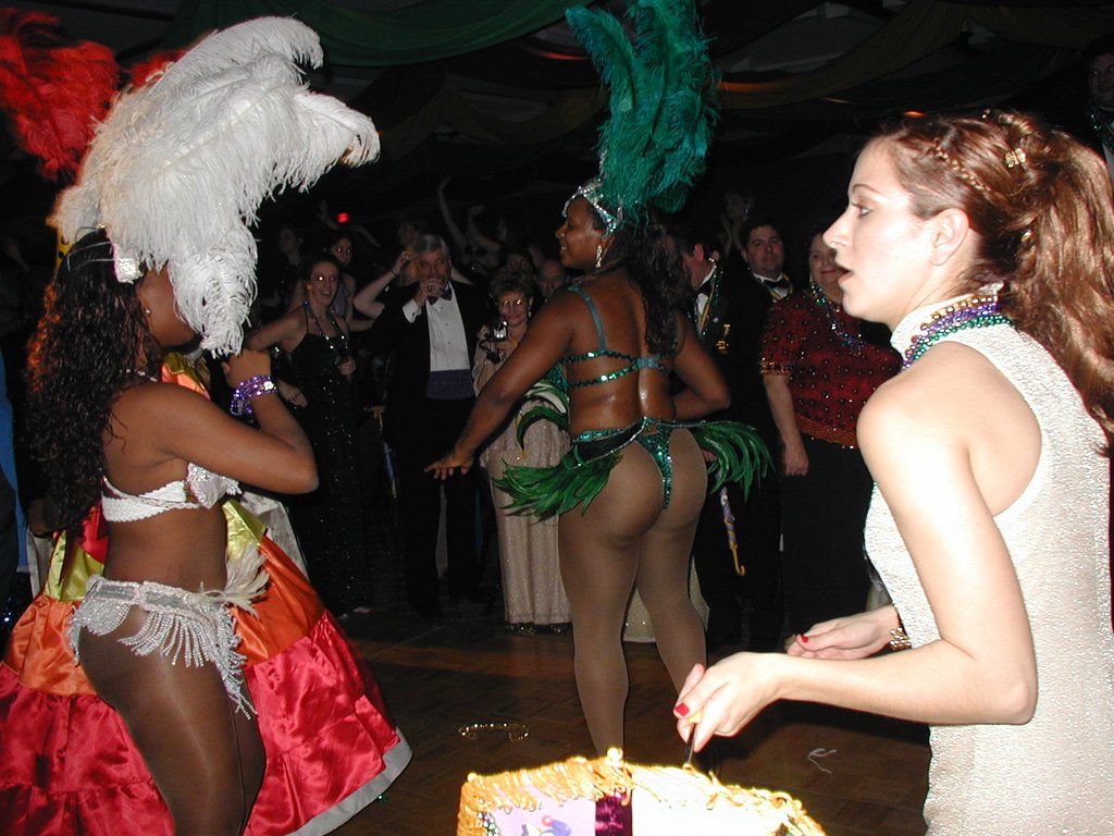 2002/01(January)/CoronationBall/1024x768_2002-01-12-MG-Coronation-28.JPG