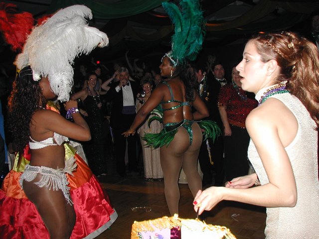 2002/01(January)/CoronationBall/640x480_2002-01-12-MG-Coronation-28.JPG