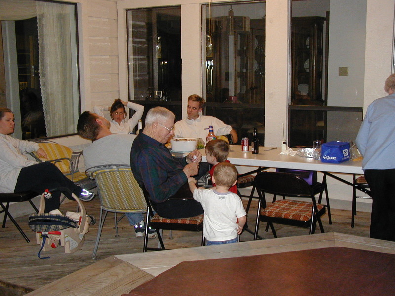 2002-02-25-26-Chance-Melvin-Vale-bubbles.JPG