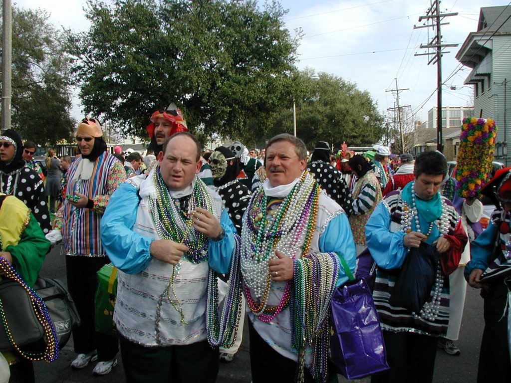 2002/02(February)/MardiGras/1024x768_2002-02-09-11-Samedigras-John-Jim.JPG