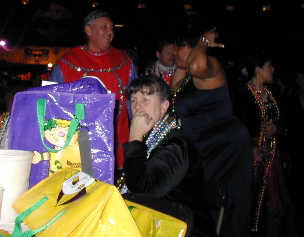 2002/02(February)/MardiGras/1024x768_2002-02-09-22-Extravaganza-Randy-Shirley-Monique.JPG