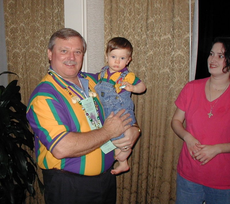 2002/02(February)/MardiGras/800x600_2002-02-08-Mardi-Gras-Beans-n-Jeans-1-Jim-Dax-Suzi.JPG