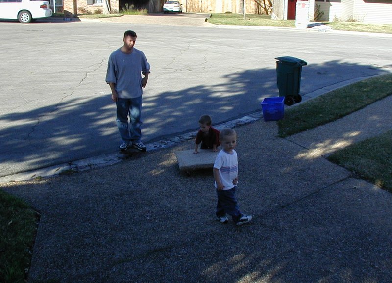 2002/02(February)/Melvin-Mary-Visit/800x600_2002-02-25-02-Chance-Vale-Justin.JPG