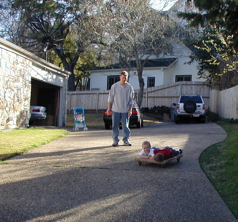2002/02(February)/Melvin-Mary-Visit/800x600_2002-02-25-05-Chance-Vale-Justin.JPG