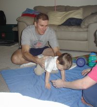 2002-02-17-Dax-learning-to-walk-01.JPG