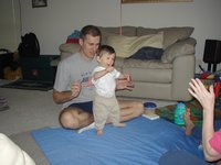 2002-02-17-Dax-learning-to-walk-07.JPG