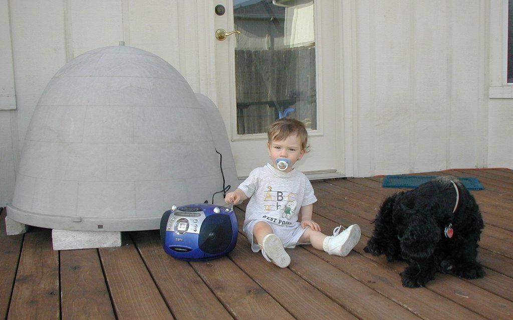 2002/03(March)/Easter/1024x768_2002-03-30-Easter-09-Dax-Scout.JPG