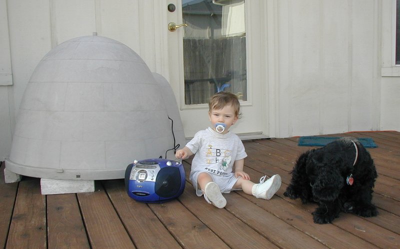 2002/03(March)/Easter/800x600_2002-03-30-Easter-09-Dax-Scout.JPG