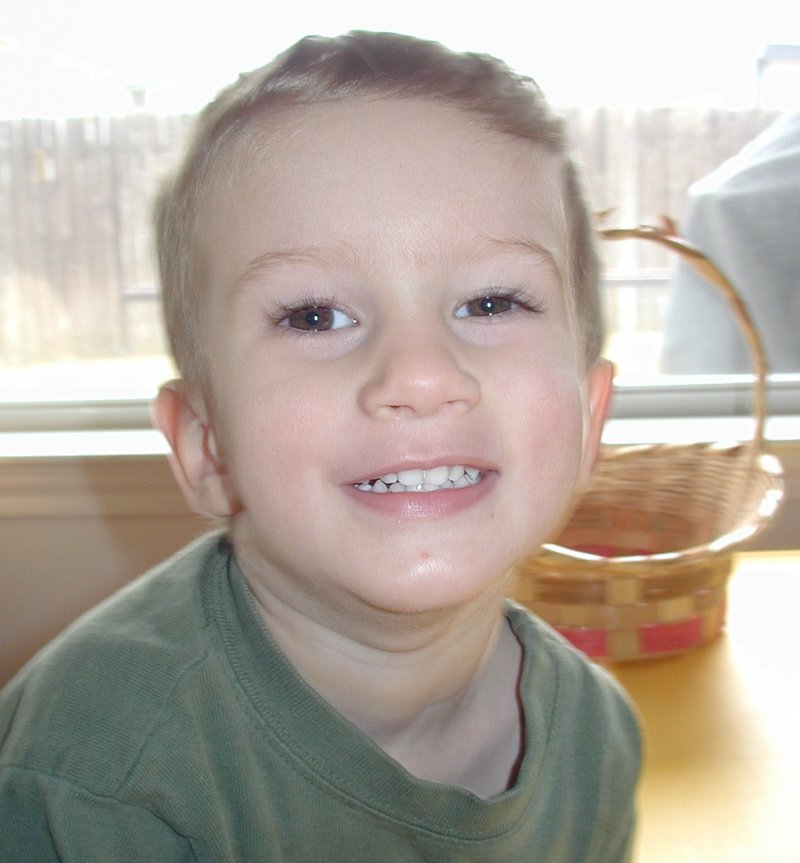 2002/03(March)/Misc/800x600_2002-03-20-6-Chance.JPG