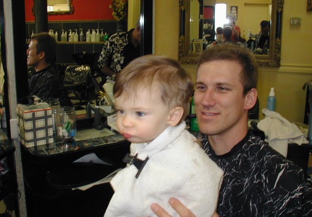 2002-04-23-14-Dax-1st-Haircut.JPG