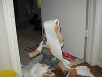 2002-04-21-Dax-toilet-paper-3.JPG