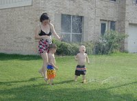 2002-04-28-09-sprinkler-Vale-Suzi-Chance.JPG