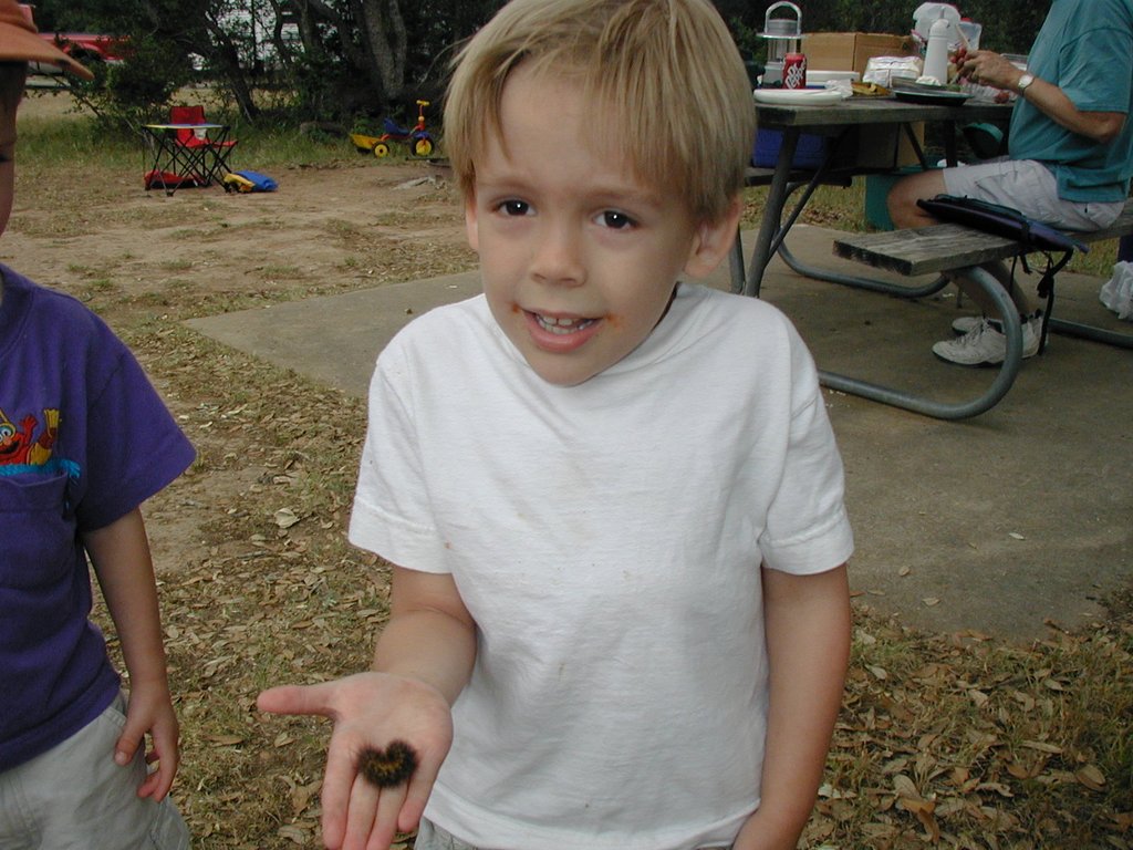 2002/05(May)/Camping/1024x768_2002-05-03-Camping-Mckinney-Falls-3-Jack-catepillar.JPG