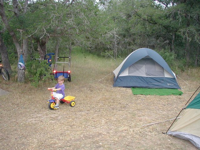 2002/05(May)/Camping/2002-05-02-Camping-Mckinney-Falls-1-Chance.JPG