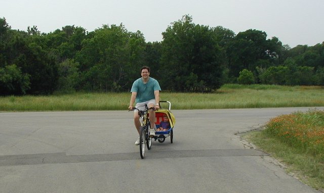 2002/05(May)/Camping/640x480_2002-05-03-Camping-Mckinney-Falls-5-Chance-Jack-Matt-biking.JPG