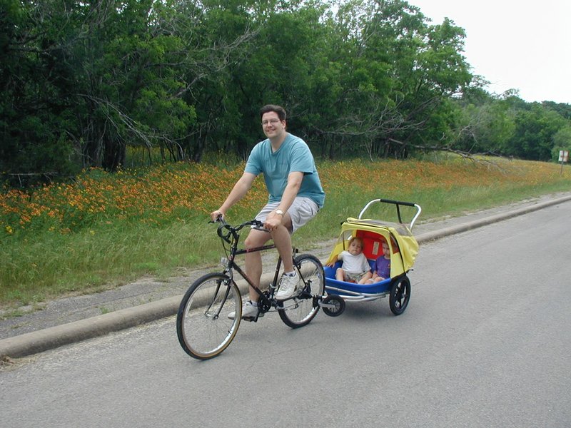 2002/05(May)/Camping/800x600_2002-05-03-Camping-Mckinney-Falls-6-Chance-Jack-Matt-biking.JPG
