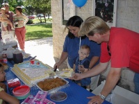 2002/05(May)/Jackson-Bday/2002-05-19-Jackson-Bday-01.JPG