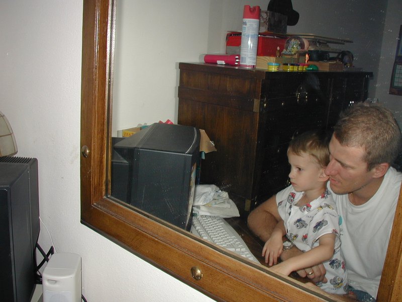 2002-05-12-Chance-new-computer-Travis-3.JPG