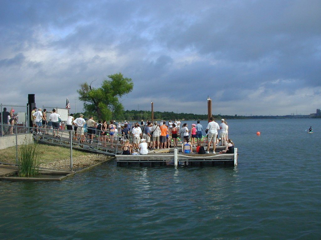 2002/06(June)/Danskin/1024x768_2002-06-09-Danskin-21.JPG