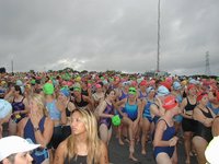 2002-06-09-Danskin-10-crowd.JPG