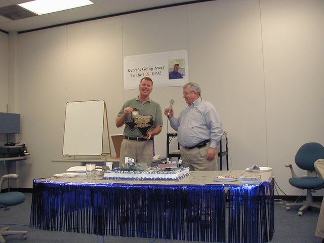 2002/06(June)/TNRCC/640x480_2002-06-28-TNRCC-14.JPG