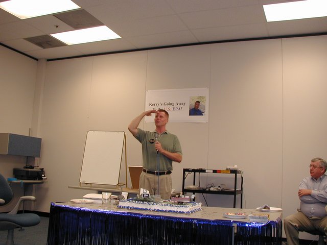 2002/06(June)/TNRCC/640x480_2002-06-28-TNRCC-15.JPG
