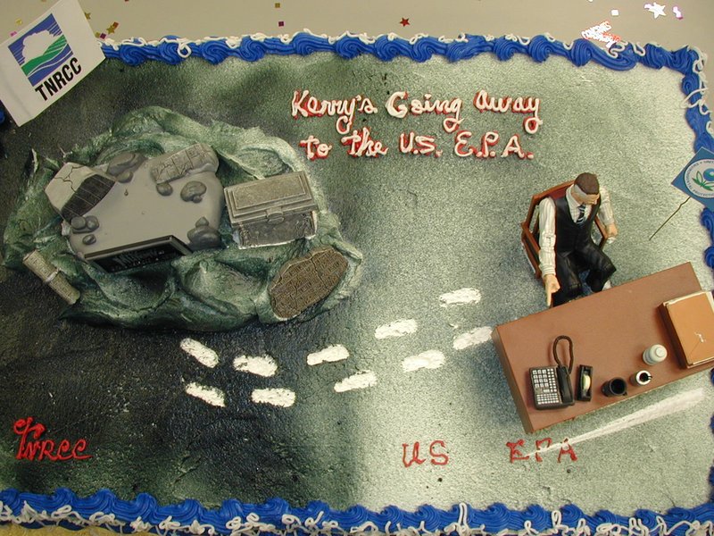2002/06(June)/TNRCC/800x600_2002-06-28-TNRCC-02.JPG