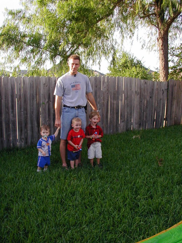 2002/07(July)/4th-of-July/2002-07-03-10-Travis-Chance-Dax-Vale.JPG