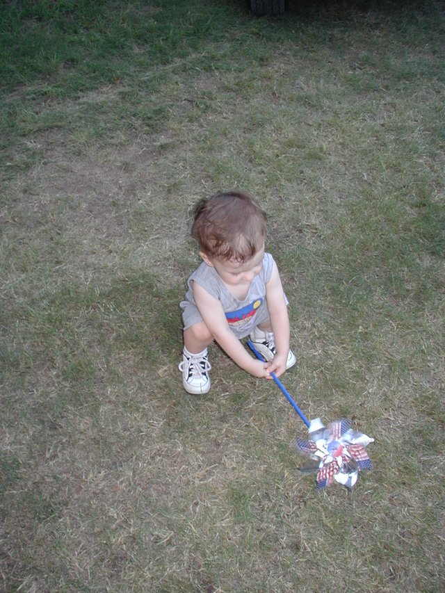 2002/07(July)/4th-of-July/640x480_2002-07-20-LCCC-30-Dax.JPG