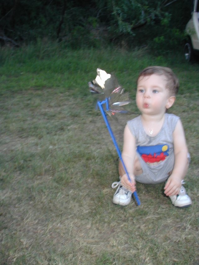 2002/07(July)/4th-of-July/640x480_2002-07-20-LCCC-32-Dax.JPG