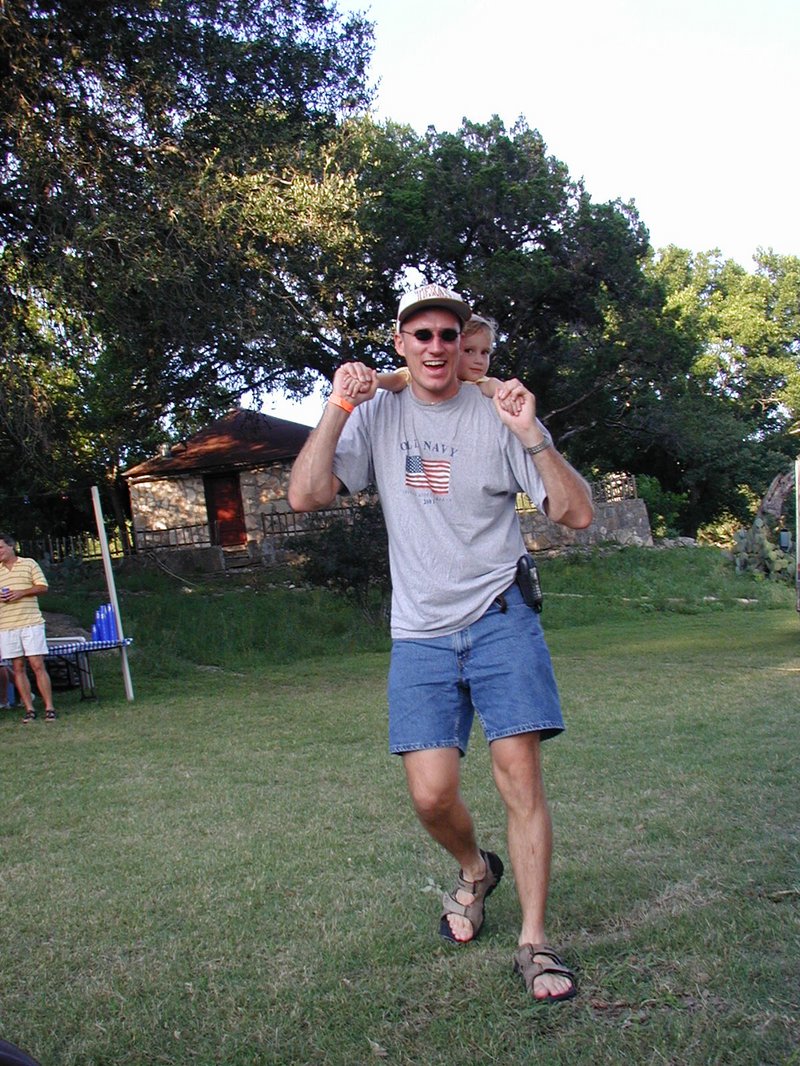 2002/07(July)/4th-of-July/800x600_2002-07-20-LCCC-20-Chance-Travis.JPG