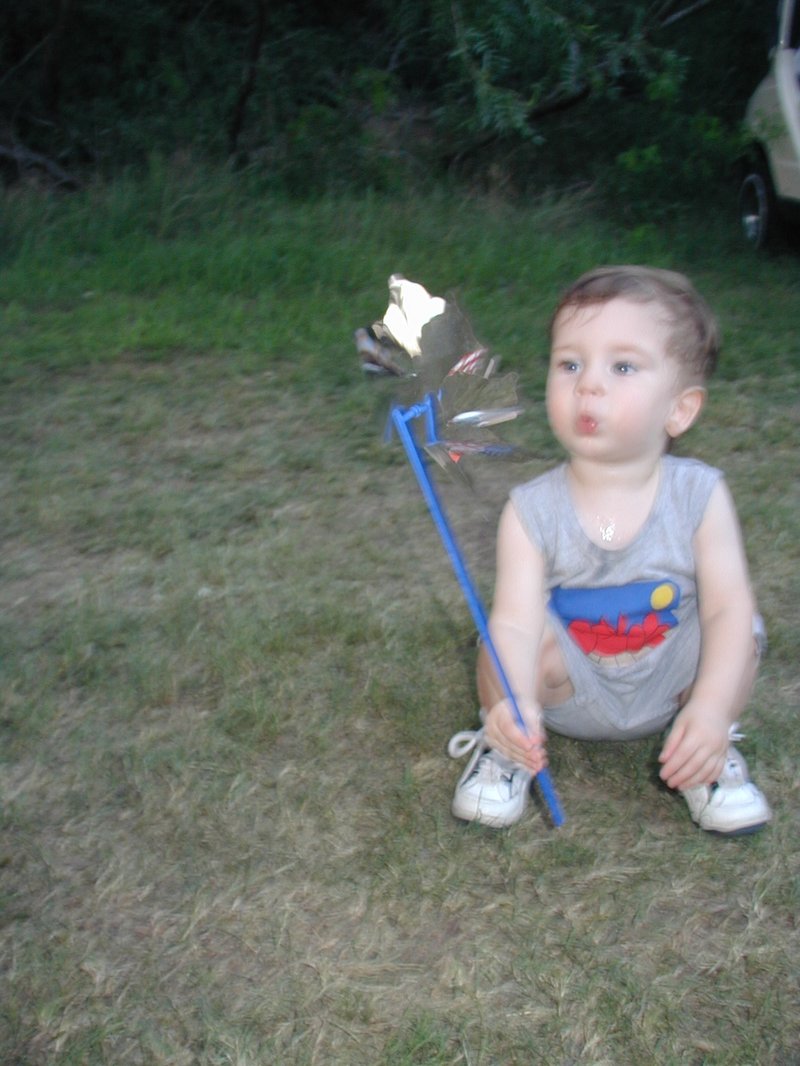 2002/07(July)/4th-of-July/800x600_2002-07-20-LCCC-32-Dax.JPG