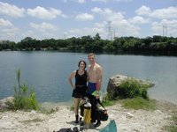 2002-07-20-3-Scuba-QuarryLake-Travis-Suzi.JPG
