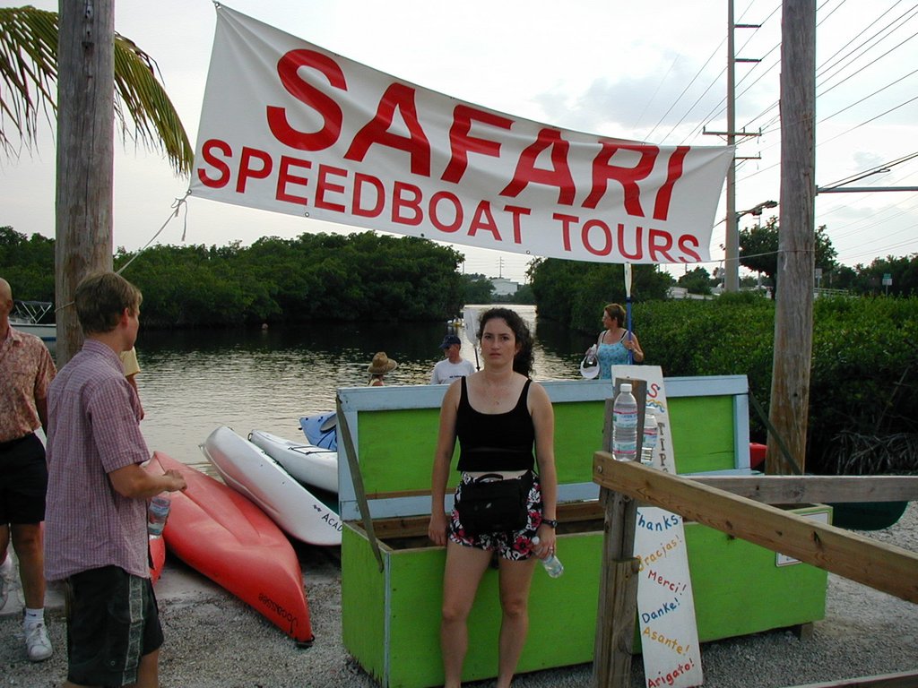 2002/08(August)/10th-Anniversary-Cruise-Rhapsody-of-the-Seas/1024x768_2002-08-06-07-Suzi-at-Kayak-place.JPG