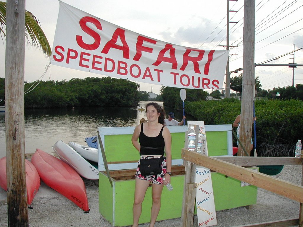 2002/08(August)/10th-Anniversary-Cruise-Rhapsody-of-the-Seas/1024x768_2002-08-06-08-Suzi-at-Kayak-place.JPG