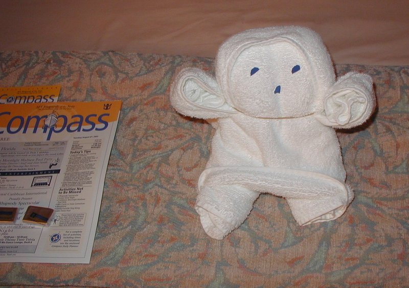 2002/08(August)/10th-Anniversary-Cruise-Rhapsody-of-the-Seas/800x600_2002-08-05-14-towel-man-from-cabin-steward.JPG