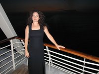 2002-08-05-09-Suzi-formal-deck.JPG