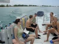 2002-08-08-07-Grand-Cayman-Mark-Kay-SCUBA.JPG