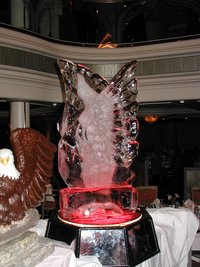 2002-08-08-30-midnight-buffet.JPG