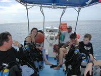 2002-08-09-07-Cozumel-SCUBA-Blue-Bubble-Suzi-Kay.JPG