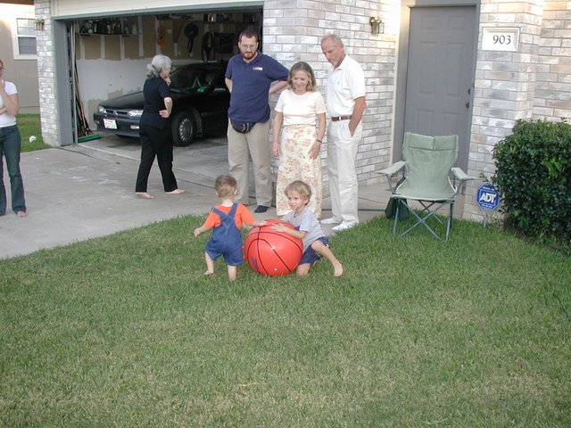 2002-08-23-02-Chance-Dax-Grammy-James-Marta-Jay.JPG