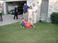 2002-08-23-02-Chance-Dax-Grammy-James-Marta-Jay.JPG